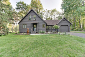 Breezy Point Cabin Deck with Golf Course Views!